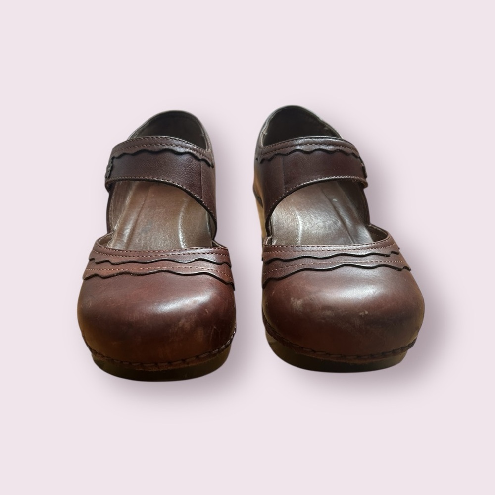Dansko Harlow Mary Jane Shoes
Women’s Size 37 - Picture 3 of 9